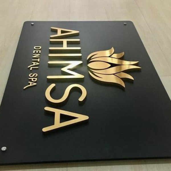 خدمات برش لیزر،حکاکی فلزات،ماکت سازی،برش لیزری تهران