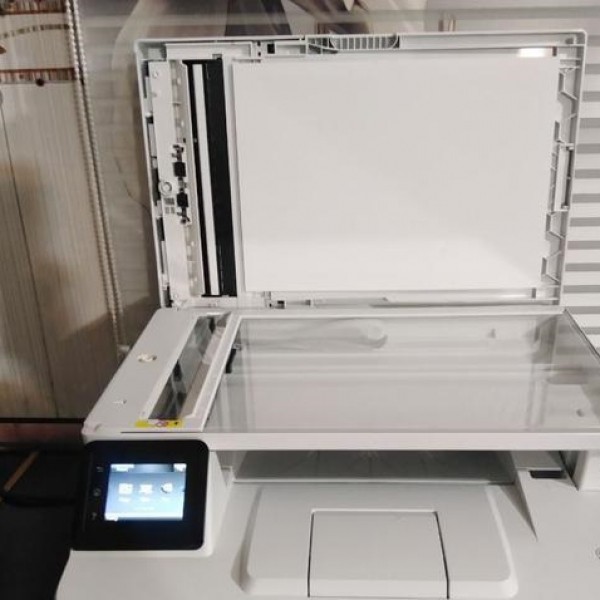 فروش دستگاه پرینتر اچ پی چهار کار لیزری سیاه سفید