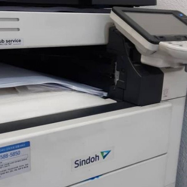 فروش دستگاه فتوکپی کپی پرینتر اسکنر لیزری 552 کونیکا چاپ رنگی