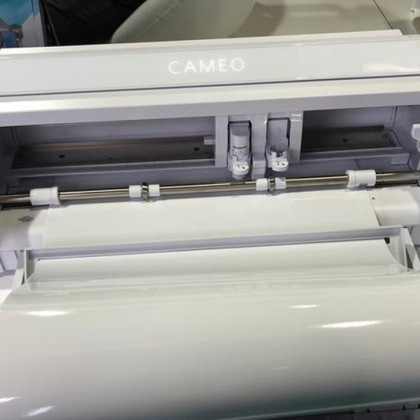 فروش  کاترپلاتر / دستگاه برش شبرنگ کامئو