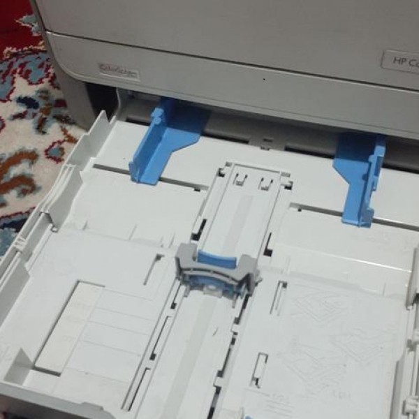 دستگاه پرینتر لیزری رنگی مدل ۱۲۱۵ اچ پی