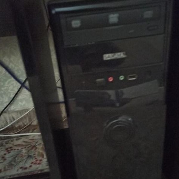 دستگاه کامپیوتر گیمینگ کامل یا کیس تک