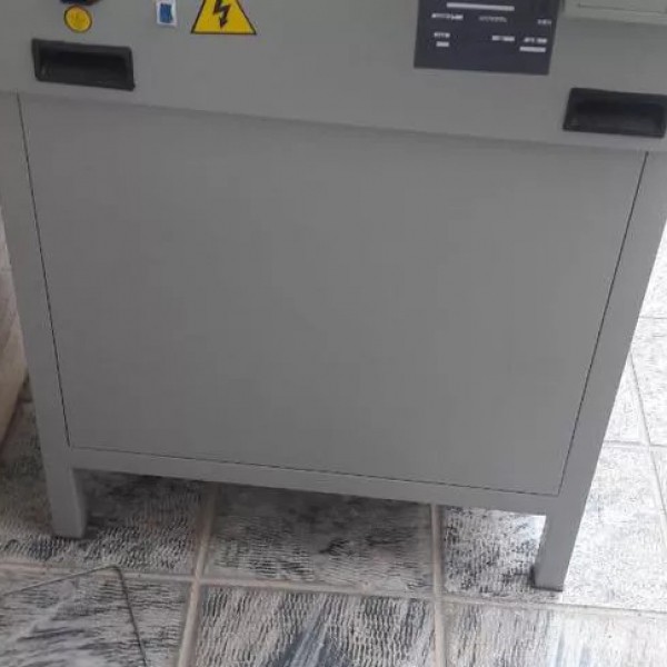 دستگاه برش برقی کاغذ