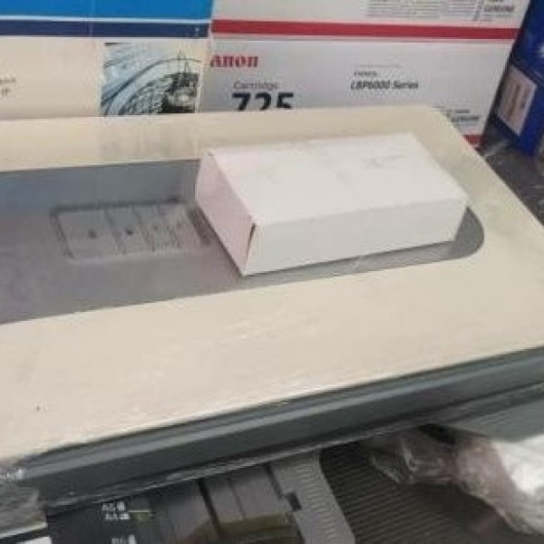 دستگاه اسکنر رومیزی