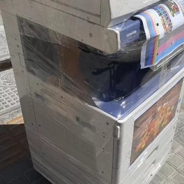 دستگاه ( فتوکپی/کپی/پرینتر ) رنگی