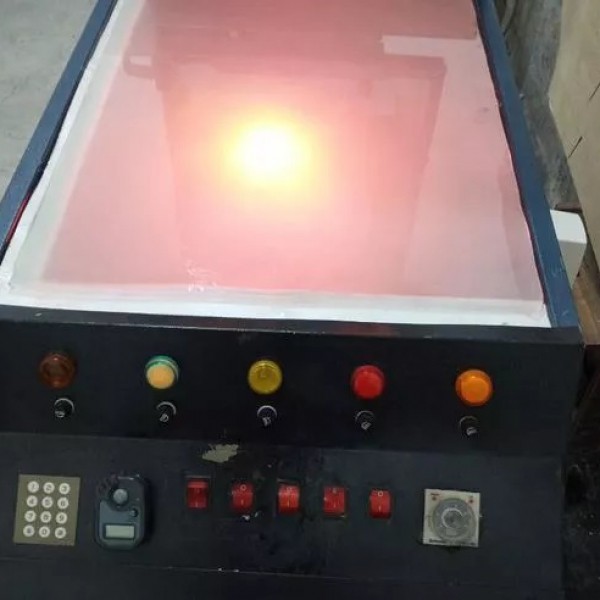 دستگاه چاپ سیلک و مهر سازی