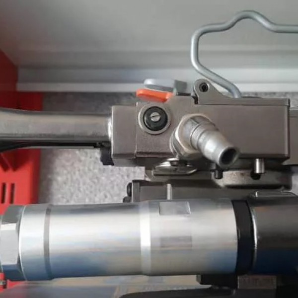 تسمه کش دستی