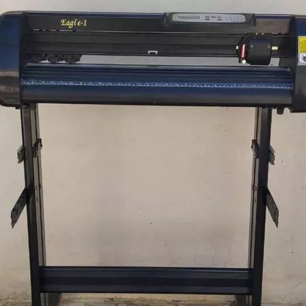 دستگاه برش شبرنگ کاتر پلاتر