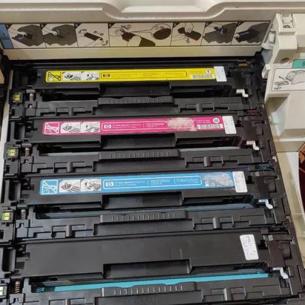 پرینتر رنگی لیزری