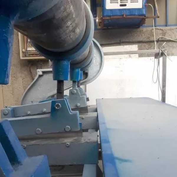 دستگاه چاک کارتن سازی