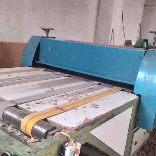 دستگاه کارتن سازی