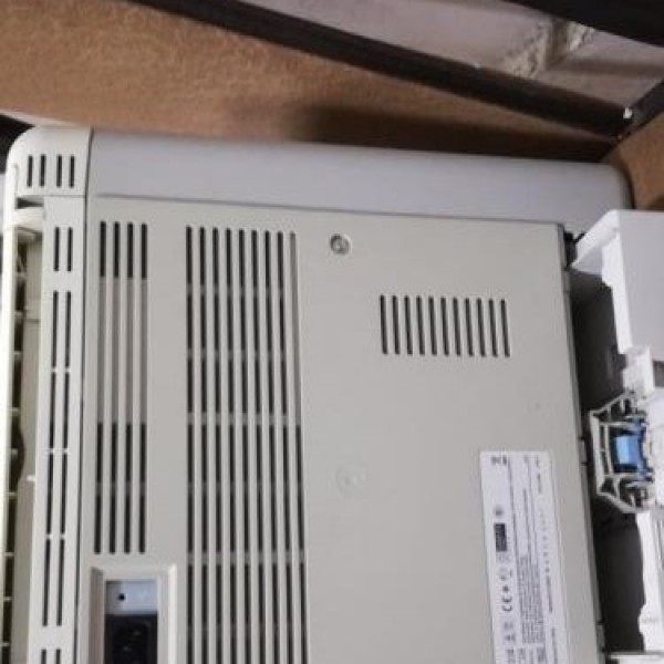 پرینتر لیزری رنگی