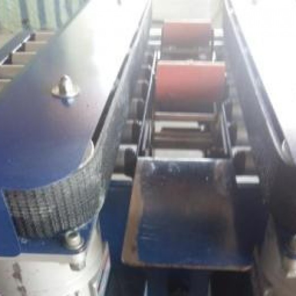 دستگاه چسب زن اتوماتیک