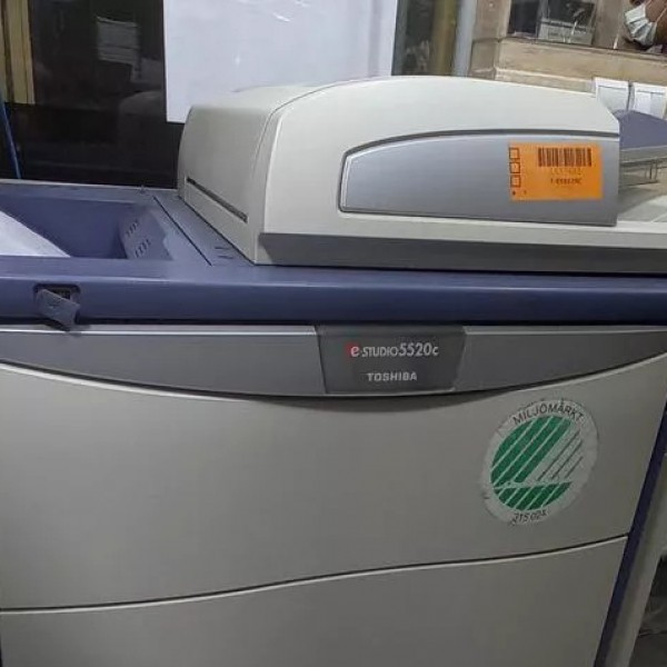دستگاه فتوکپی رنگی