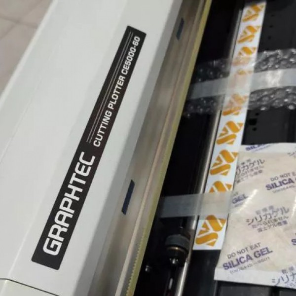 دستگاه کاتر پلاتر شبرنگ