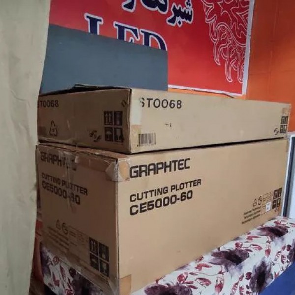 دستگاه کاتر پلاتر شبرنگ