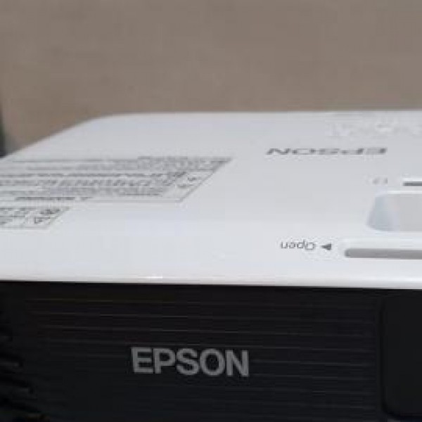 فروش ویدئو پرژکتور اپسون گرگان