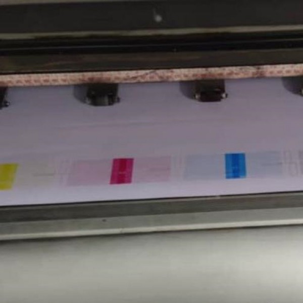 دستگاه چاپ بنر کونیکا ۵۱۲