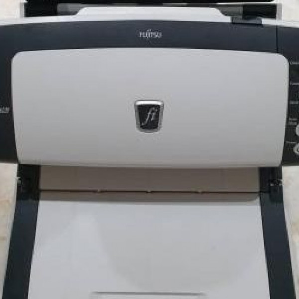 فروش اسکنر رومیزی فوجیتسو6230 ساری