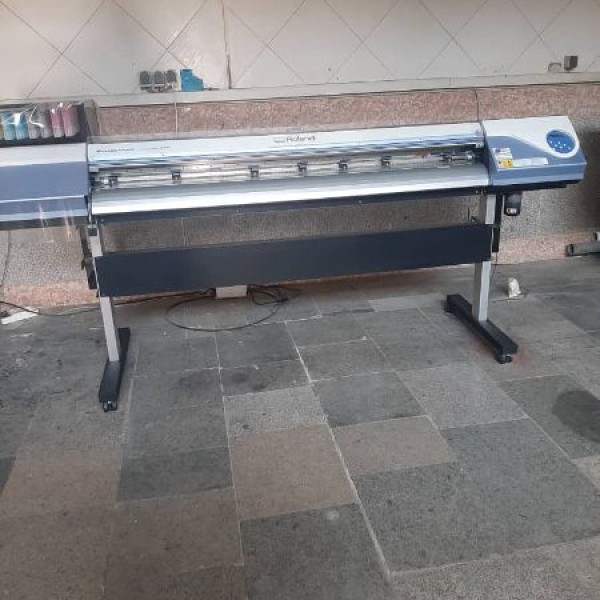 دستگاه رولند vs-640i