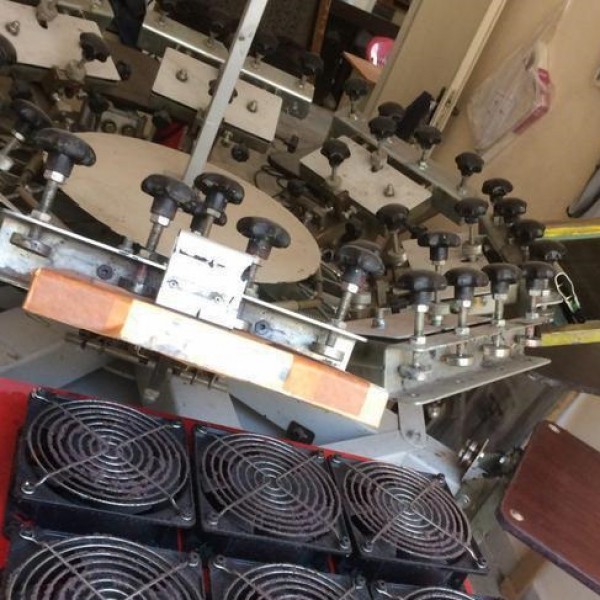 دستگاه چاپ سیلک دستی 8 رنگ