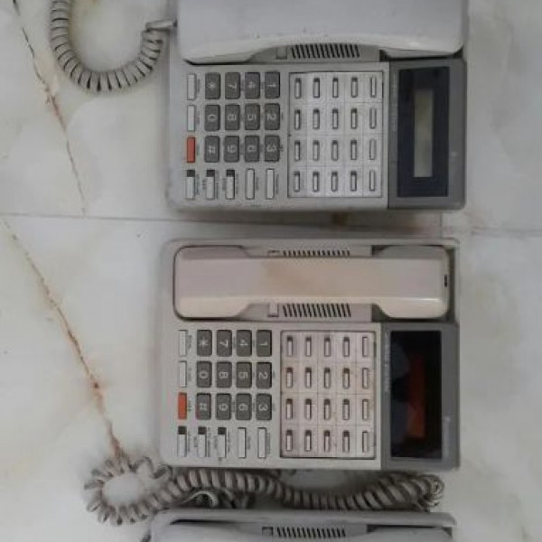 فروش 3 عدد تلفن سانترال پاناسونیک سنندج