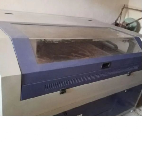 فروش دستگاه لیزر برش غیر فلزات BTC بجنورد