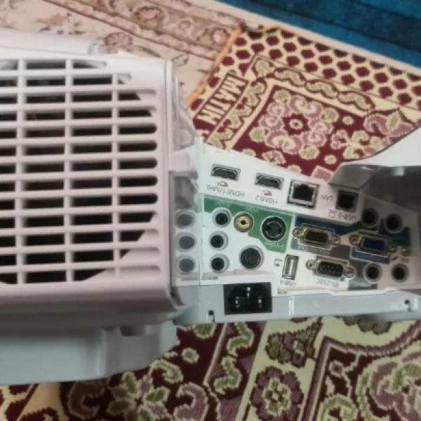 فروش ویدیو پروژکتور اپسون ارومیه