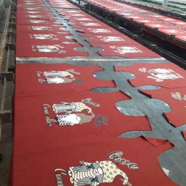 خدمات چاپ سیلک با کیفیت بالا مشهد