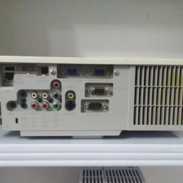 فروش ویدئو پروژکتور هیتاچی CP-X2514WN تبریز