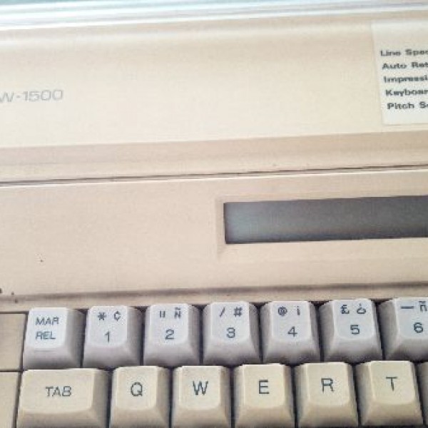 فروش دستگاه تایپ برقی TEC