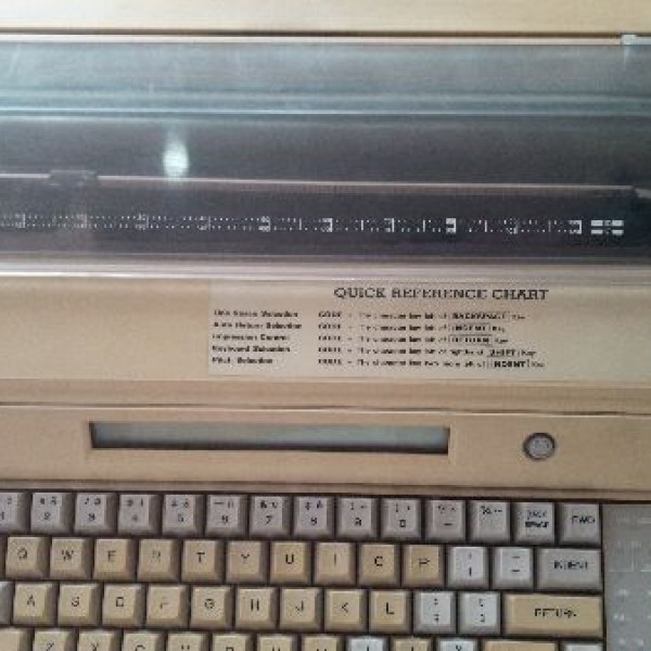 فروش دستگاه تایپ برقی TEC