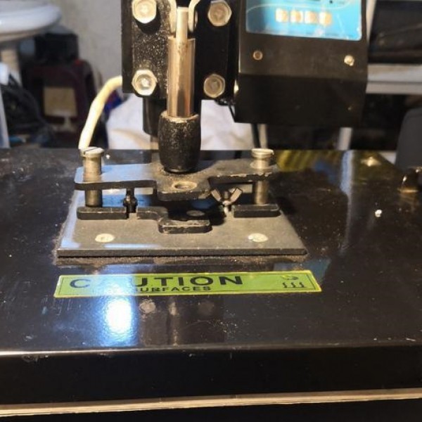 دستگاه سابلیمیشن 6 کاره چاپ لیوان و پارچه