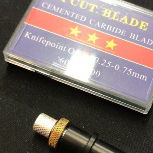 تیغ و هولدر دستگاههای کاتر پلاتر برش شبرنگ ۸۵