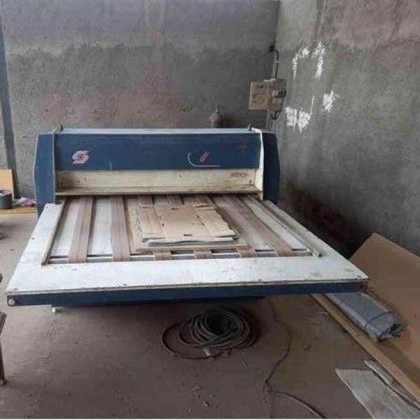 دایکات پینگ پنگی و تسمه کش ساوه