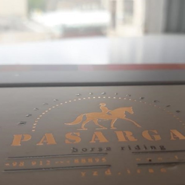 طراحی و چاپ کارت ویزیت