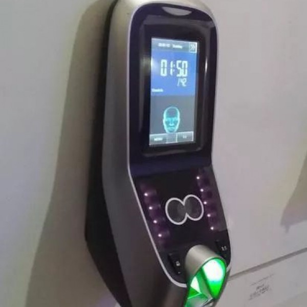 انواع دستگاه حضورغیاب مشهد