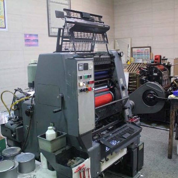 فروش چاپخانه با کلیه دستگاه ها