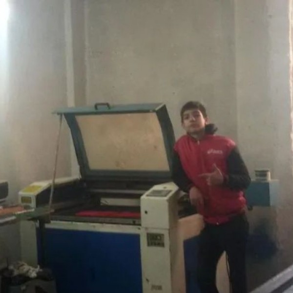 دستگاه لیزر غیرفلزات 90*60 تهران