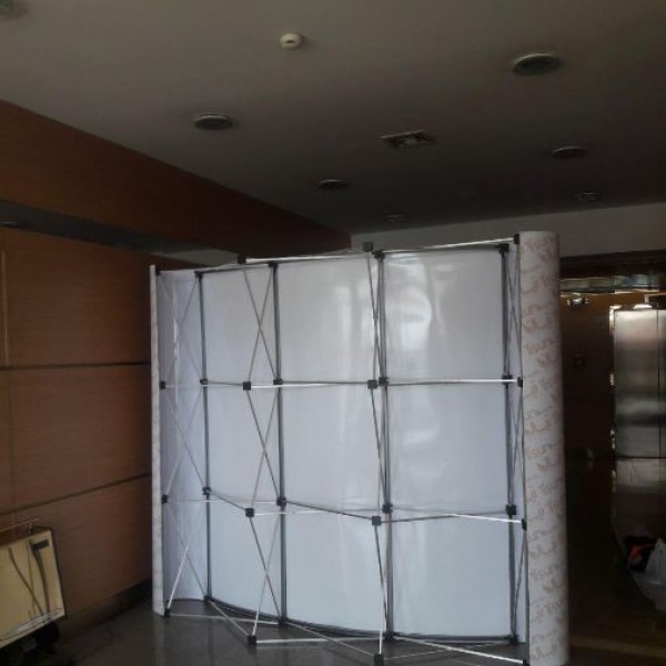 استند پاپ اپ نمایشگاهی تهران