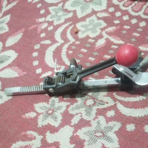 تسمه کش دستی و انبر پرچ مشهد