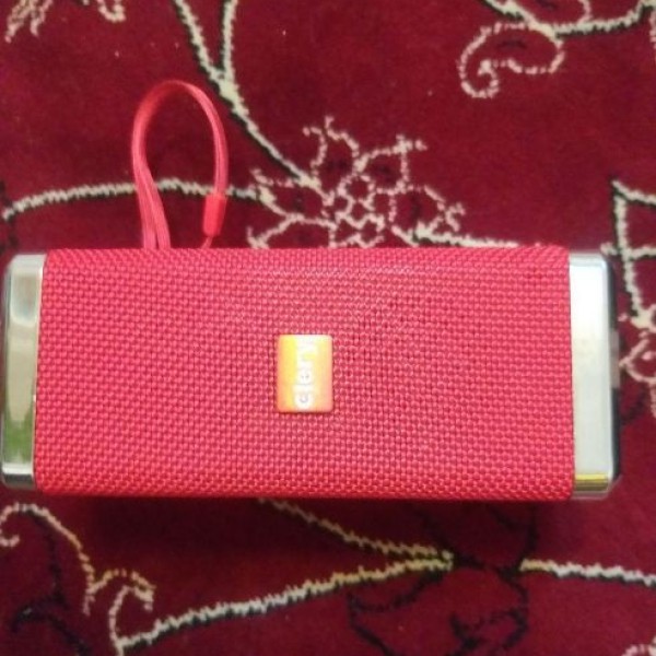 اسپیکر بلوتوثی قابل شارژ اصفهان