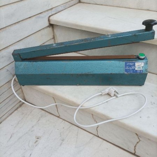 دستگاه دوخت پلاستیک اصفهان