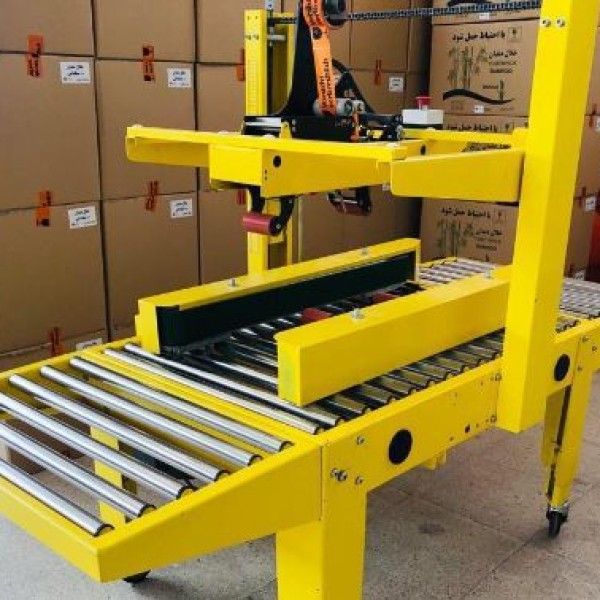 دستگاه چسب‌ زن کارتن اصفهان