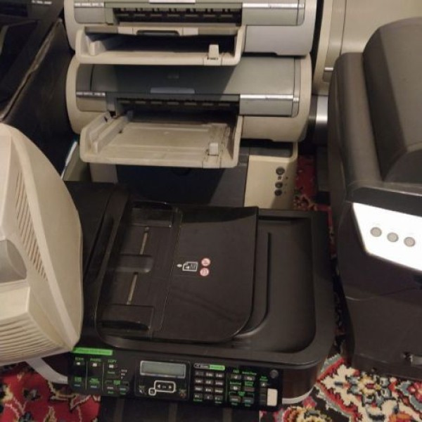 تعدادی پرینتر جوهر افشان ارومیه