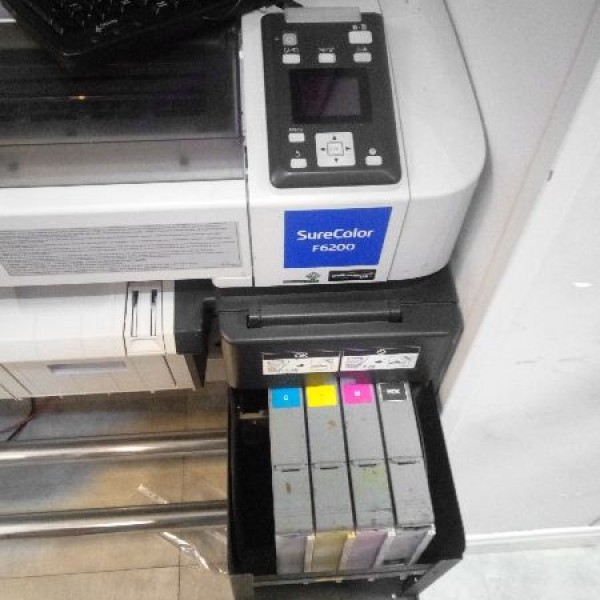 دستگاه پلاتر اپسون مدل Surecolor F6200
