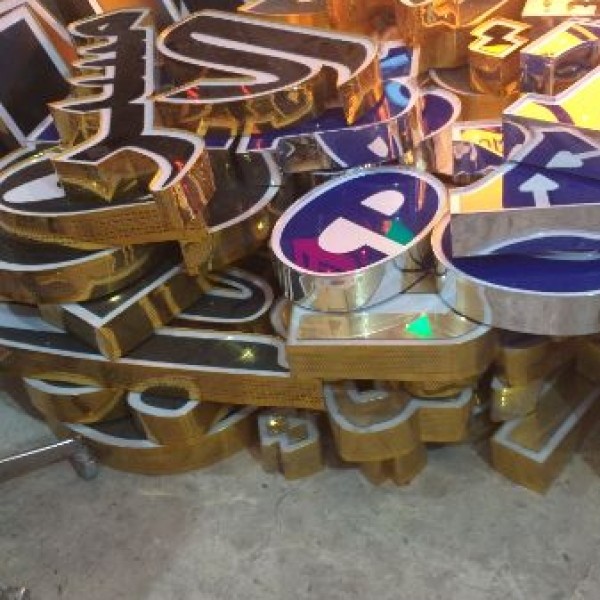 تابلوسازشهرام (چنلیوم ساز)