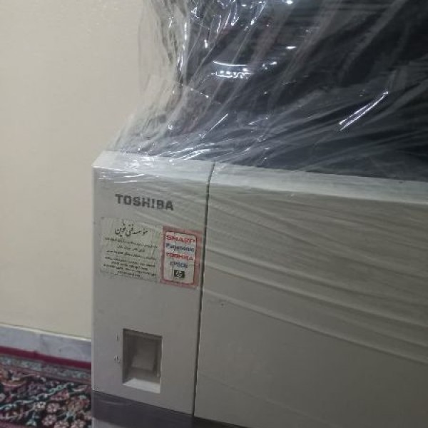 توشیبا و شارپ