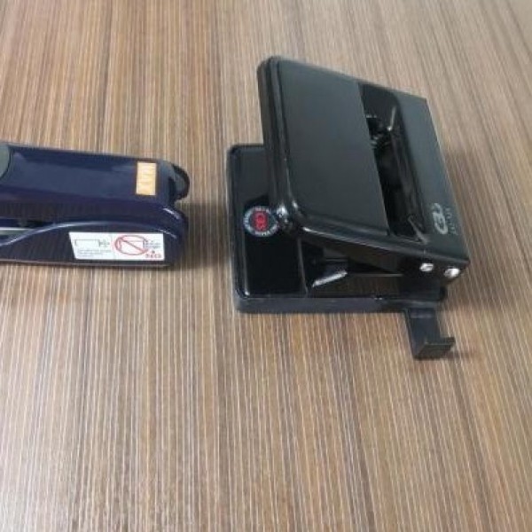 فروش میخ کوب و پانچ