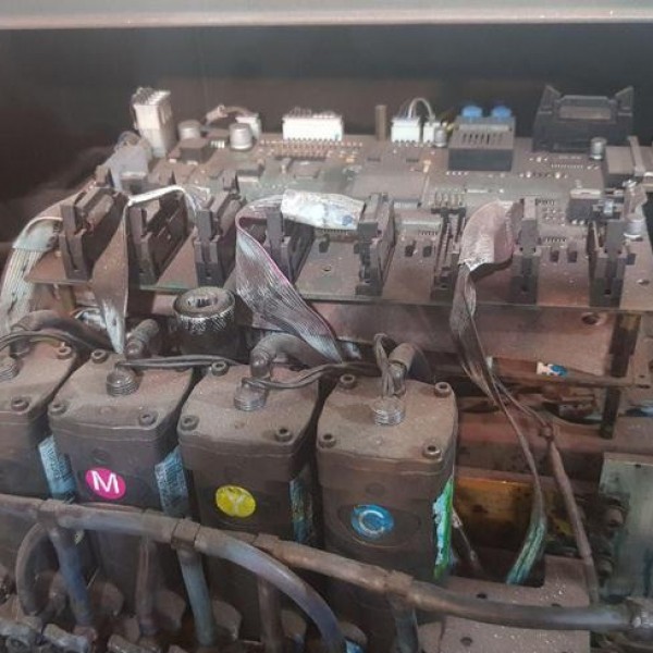 فروش دستگاه بنر Flora LJ3204p